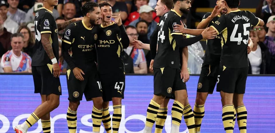 Jugadores del Manchester City celebrando un gol