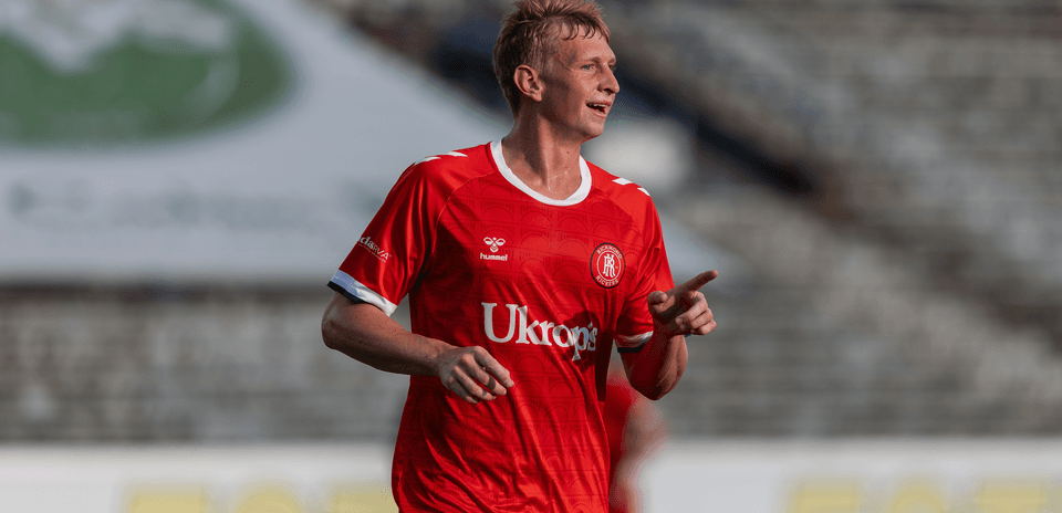 Jugador del Richmond Kickers celebrando un gol