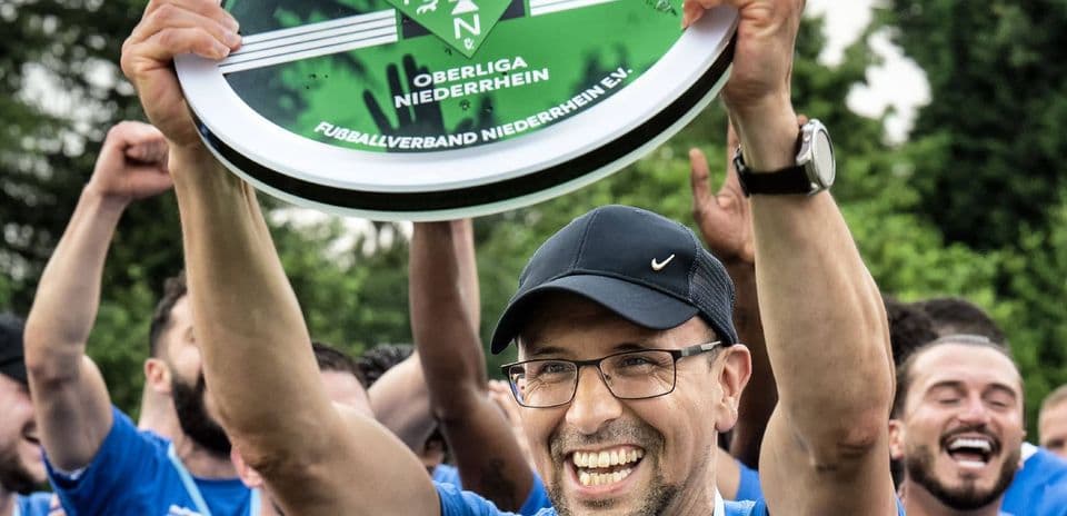 Celebración tras ganar la Oberliga Niederrhein
