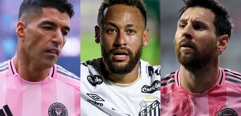 Tres jugadores de fútbol en camisetas de sus equipos