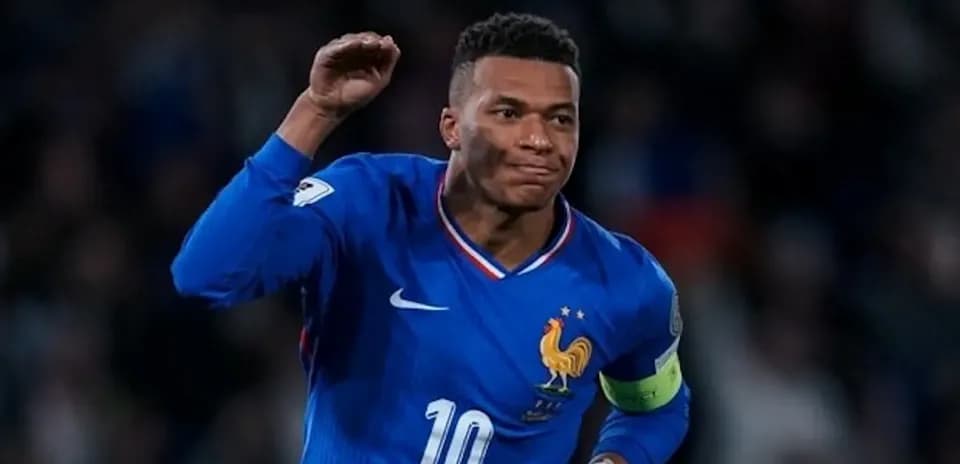 Kylian Mbappé celebrando un gol con Francia