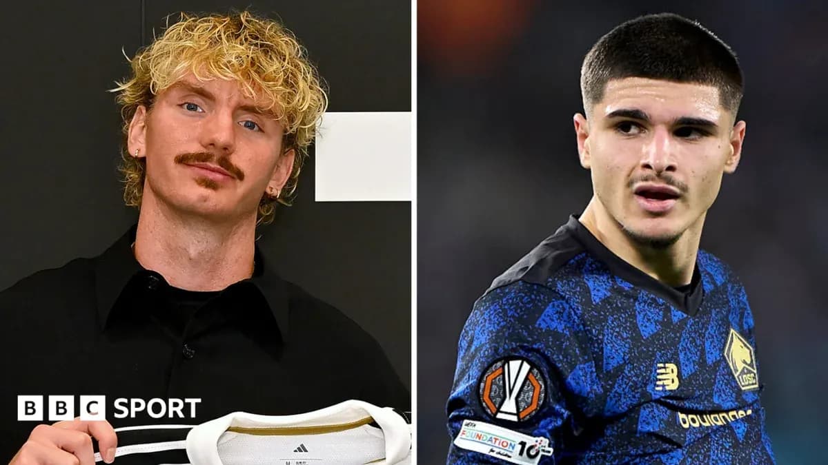 Dos jugadores de fútbol en retratos separados