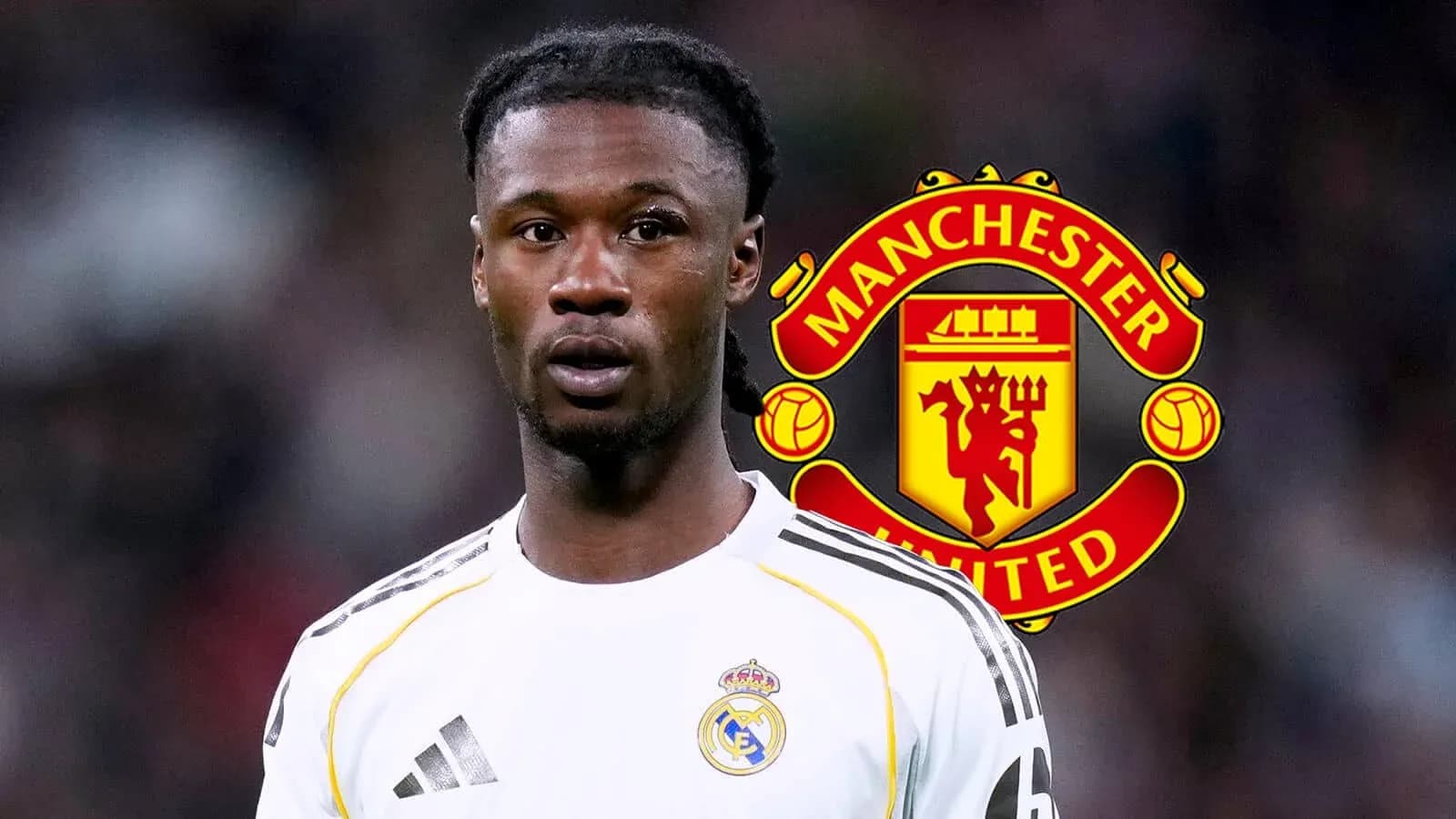 Jugador de Real Madrid frente al logo de Manchester United
