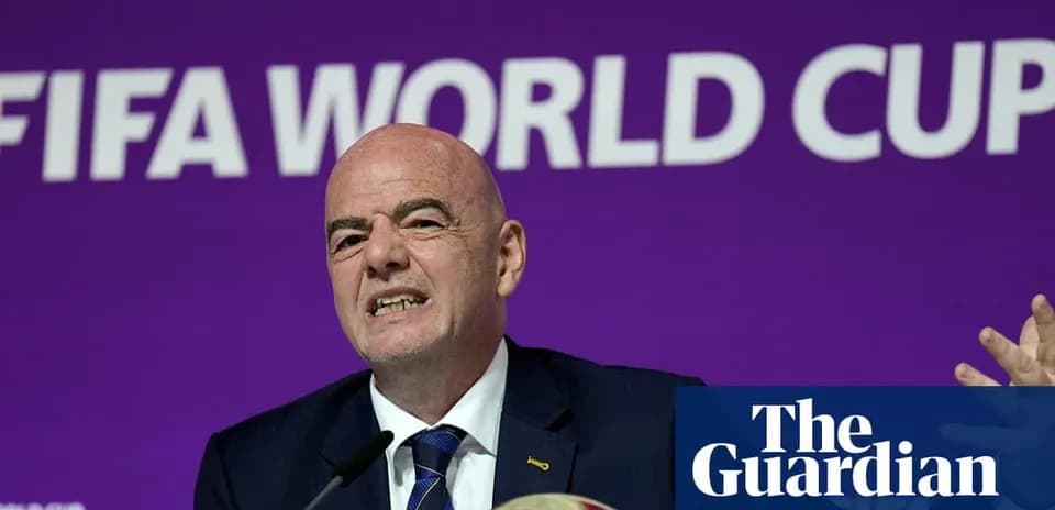 Gianni Infantino hablando en conferencia de prensa