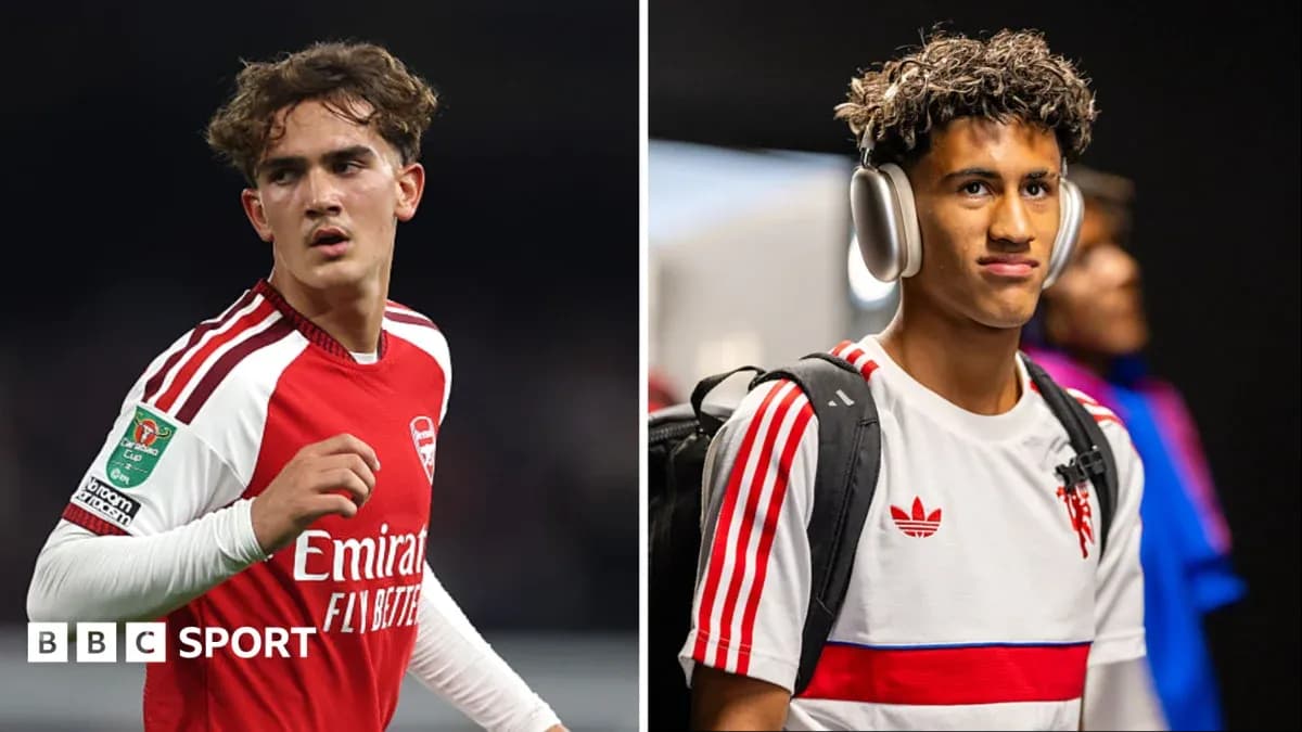 Jugadores de fútbol en acción y preparación