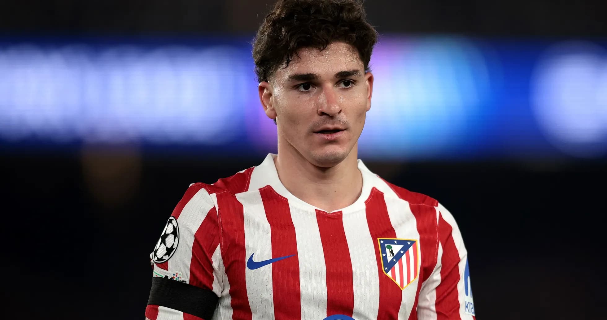 Jugador de Atlético de Madrid en acción durante partido