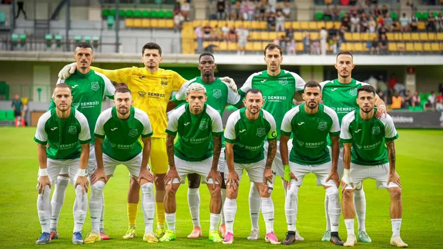 Equipo de fútbol Egnatia Rrogozhinë en formación