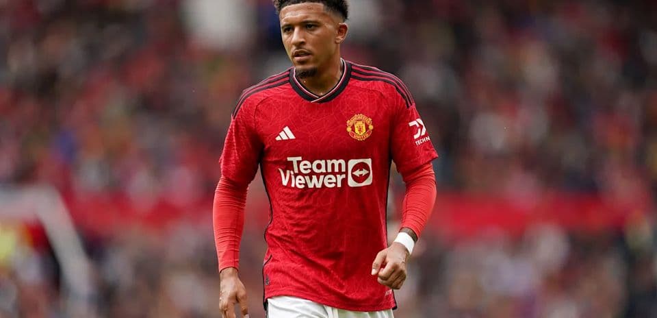 Jugador de Manchester United en acción durante partido