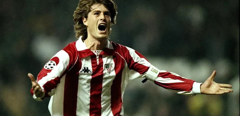 Jugador de Athletic Club celebrando un gol en partido