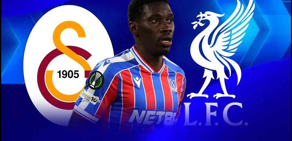 Jugador de Crystal Palace con logotipos de Galatasaray y Liverpool