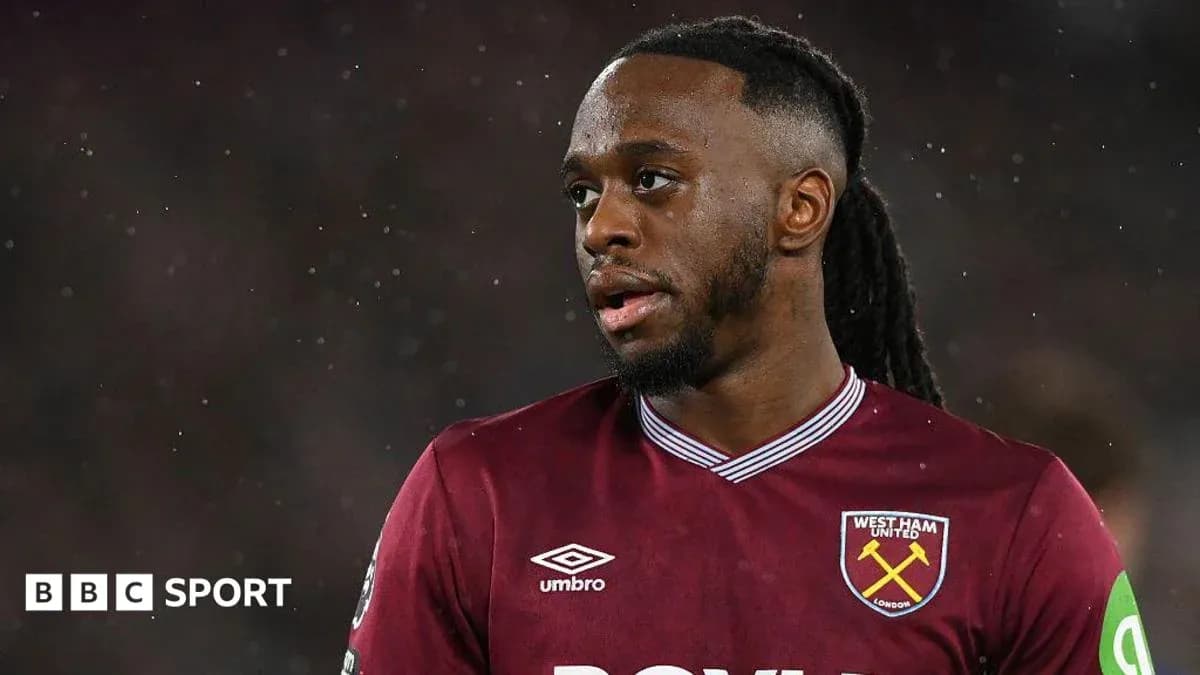 Jugador de West Ham United en el campo