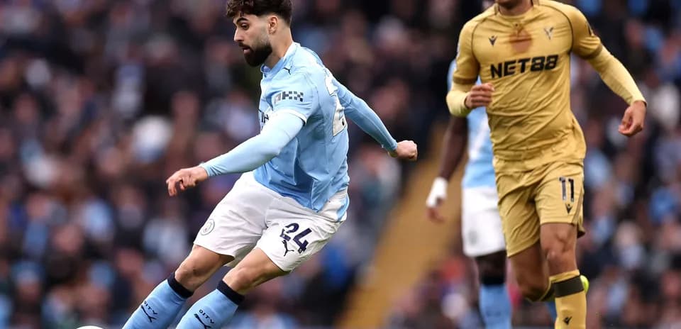 Jugador de Manchester City en acción contra Crystal Palace