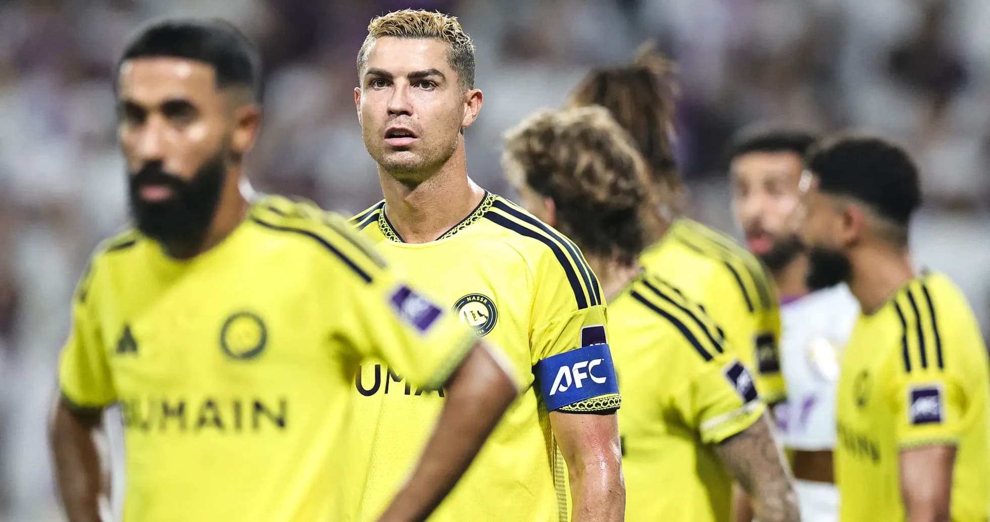 Jugadores de Al Nassr en el campo durante el partido