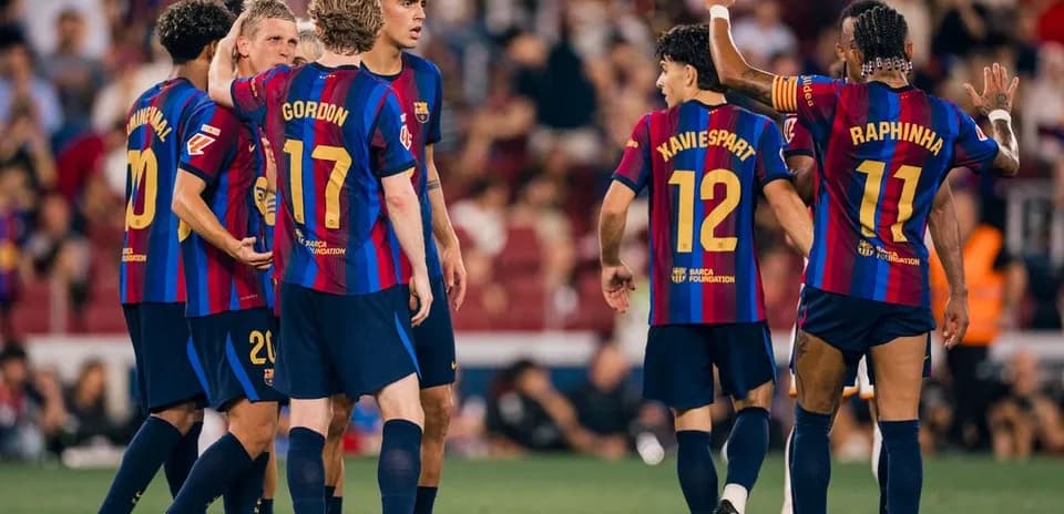 Jugadores del Barcelona celebrando en el partido
