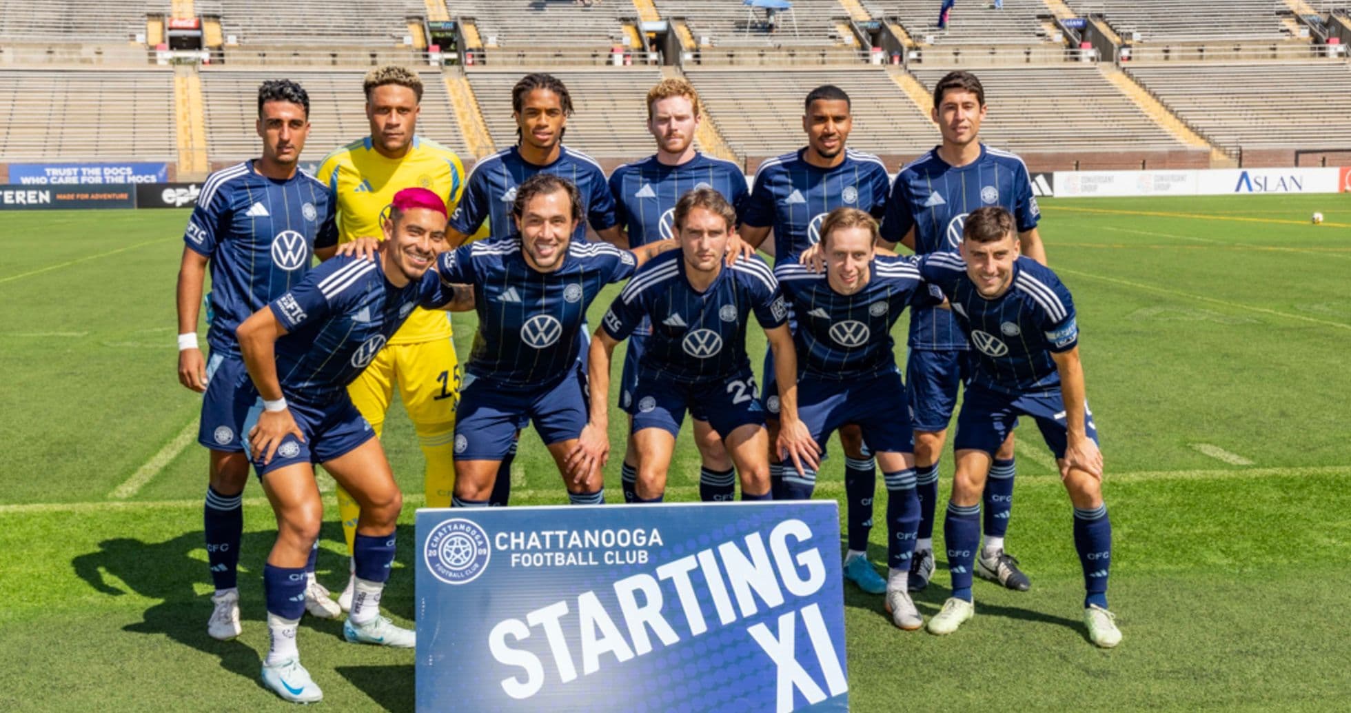 Equipo titular de Chattanooga FC posando