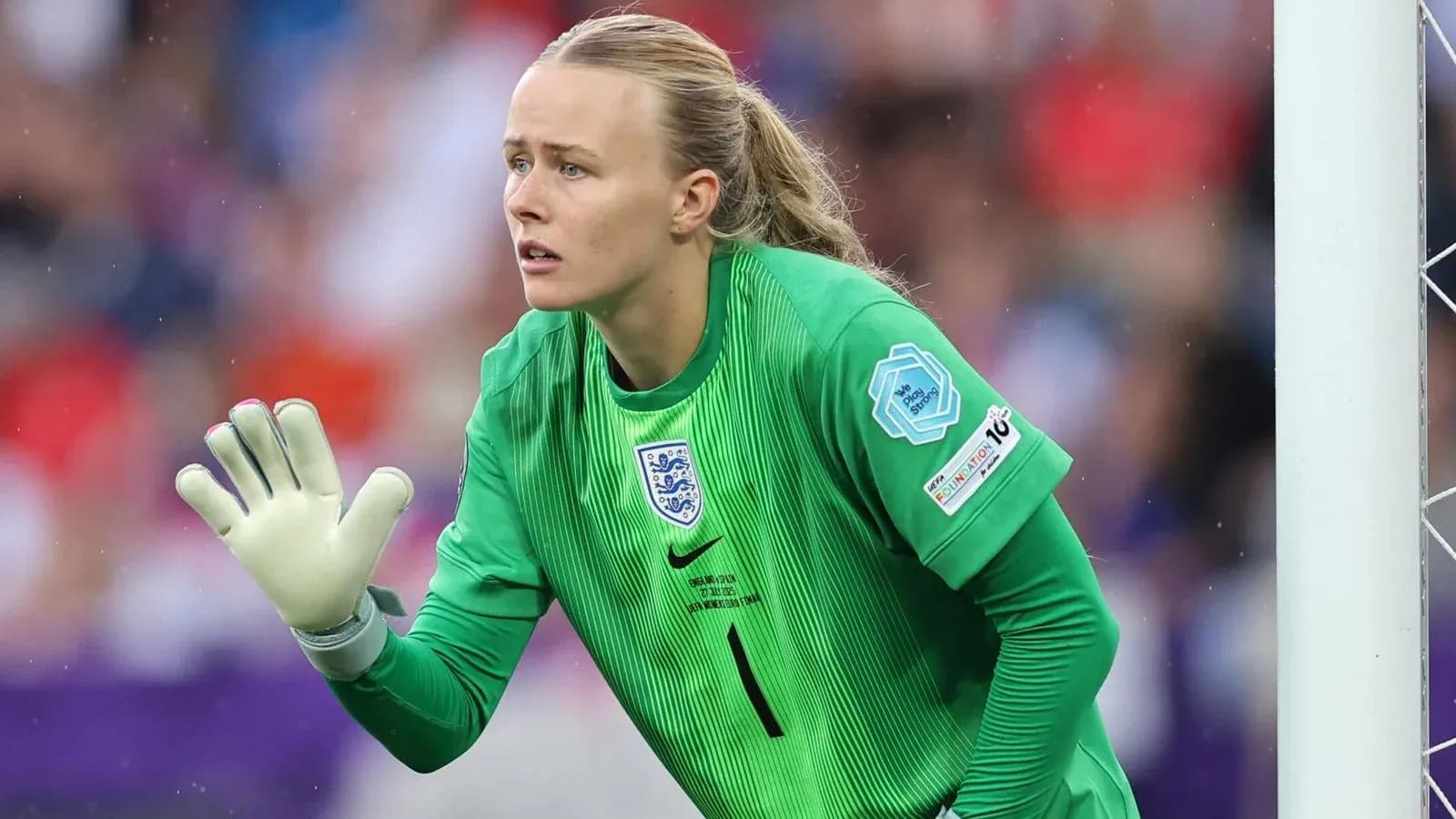 Portera inglesa en acción durante un partido