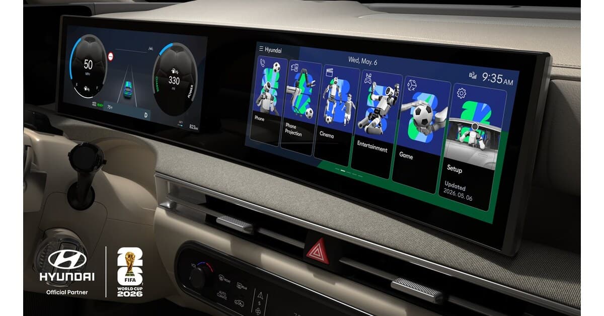 Pantalla de coche mostrando opciones de entretenimiento