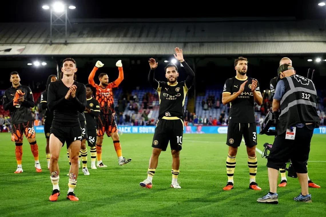 Jugadores de Manchester City celebrando al final del partido