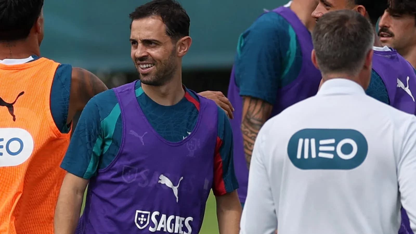 Jugadores entrenando en la sesión de práctica