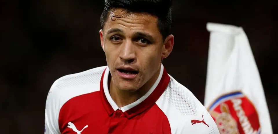 Jugador de Arsenal en el campo durante partido