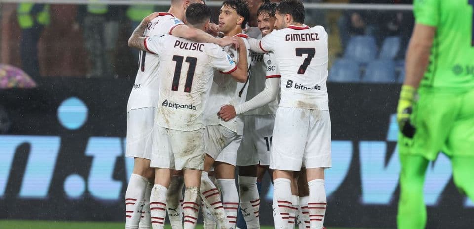 Jugadores del AC Milan celebrando un gol