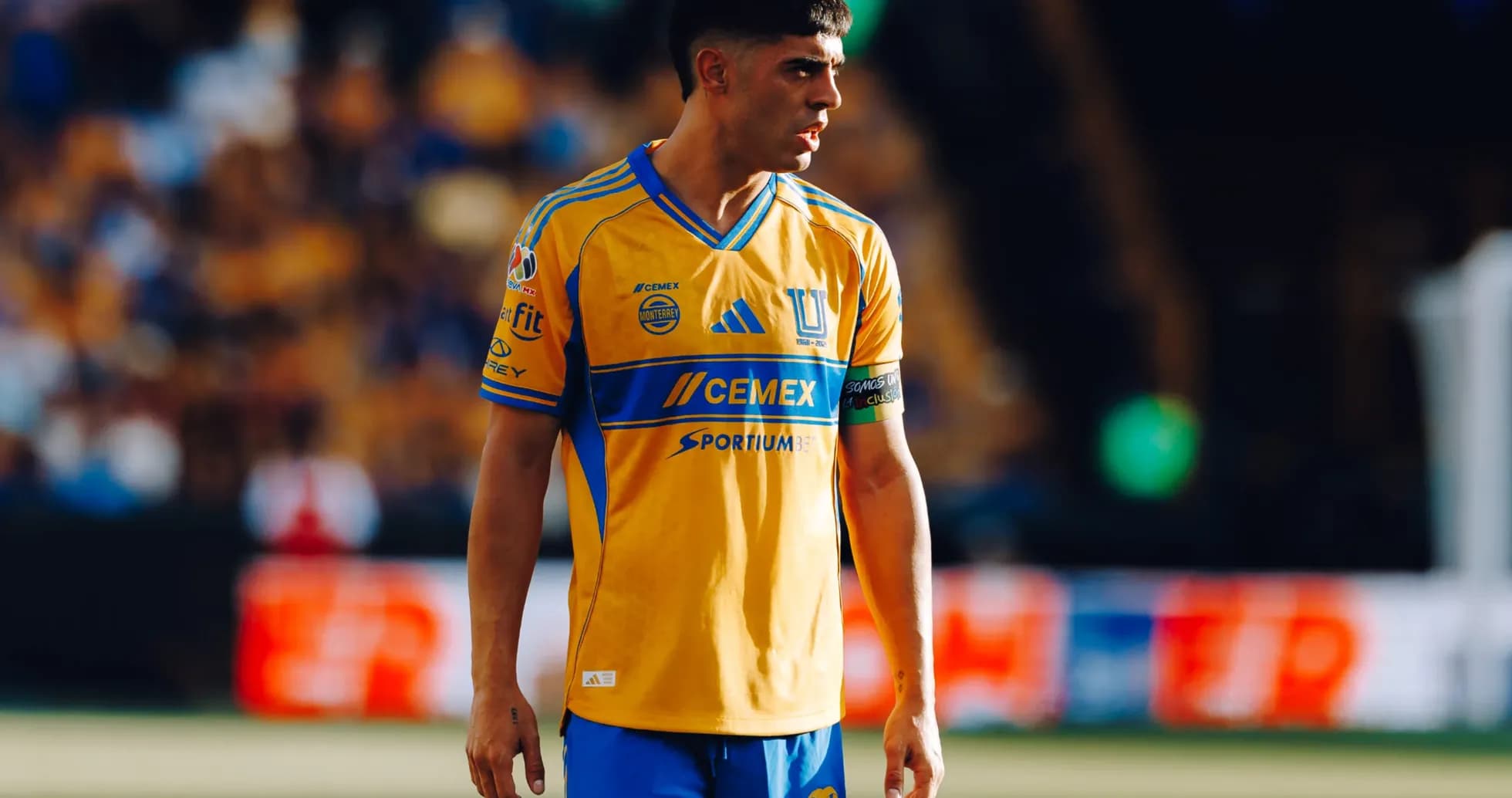Jugador de Tigres UANL en el partido