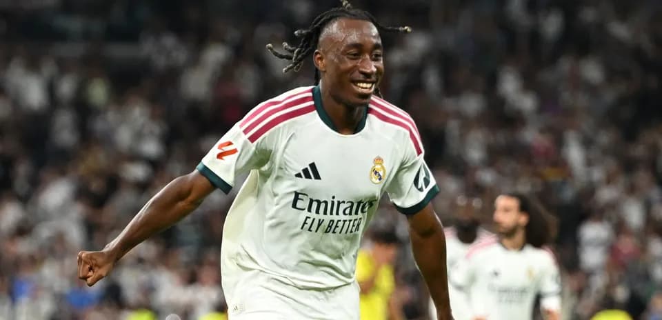 Jugador de Real Madrid celebrando un gol en el partido