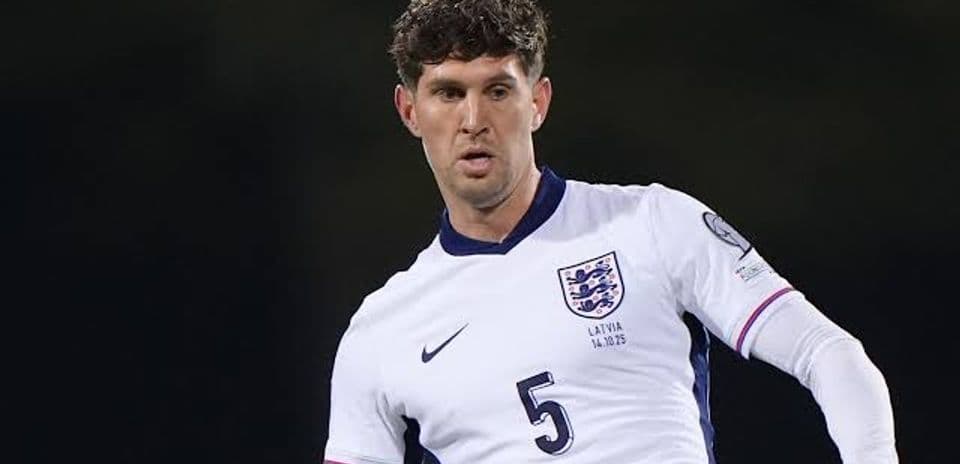 Chelsea y Arsenal se disputan al agente libre John Stones