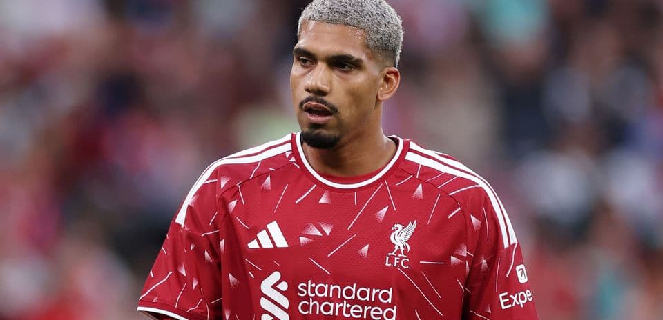 Ronald Araujo sorprendido por la intensidad y velocidad de la Premier League tras su llegada al Liverpool