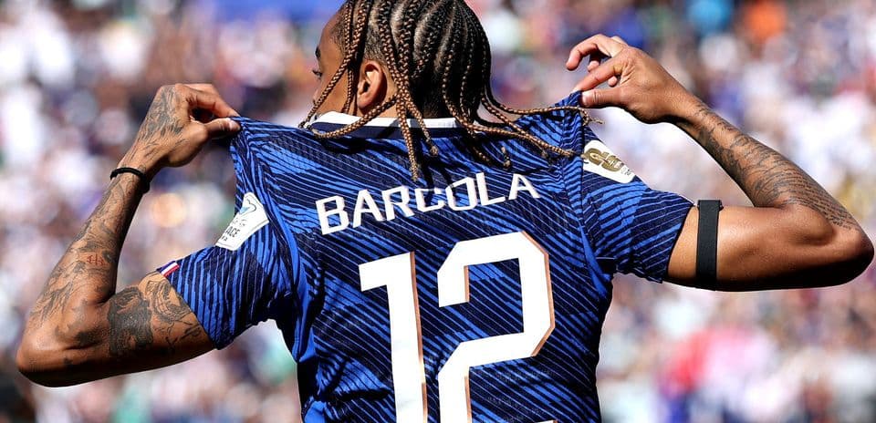Liverpool recibe impulso clave en la negociación por Bradley Barcola tras reducción del precio de PSG