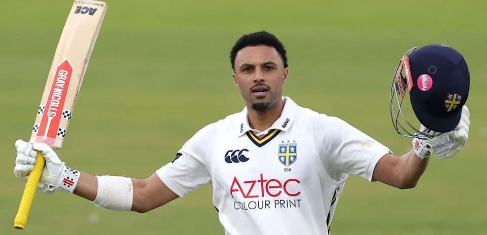 Emilio Gay brilla con 141 en un gran comienzo de Durham frente a Lancashire