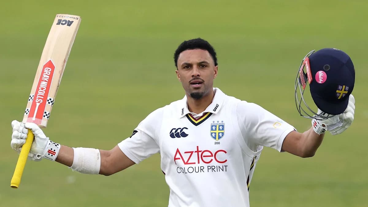 Emilio Gay brilla con 141 en un gran comienzo de Durham frente a Lancashire