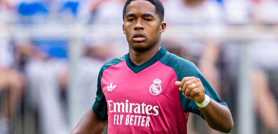 Endrick confirma su permanencia en Real Madrid pese a interés de Aston Villa y Mourinho define el plan