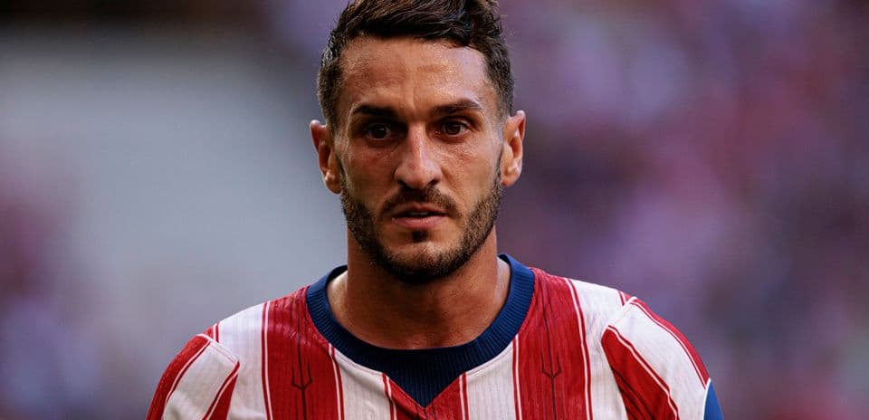 Manchester United y Atlético rinden homenaje a la madre de Koke antes del duelo de Champions League