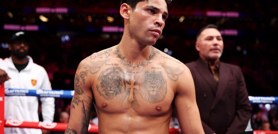 Oscar De La Hoya cuestiona que Ryan Garcia se una a Dana White tras finalizar su contrato actual