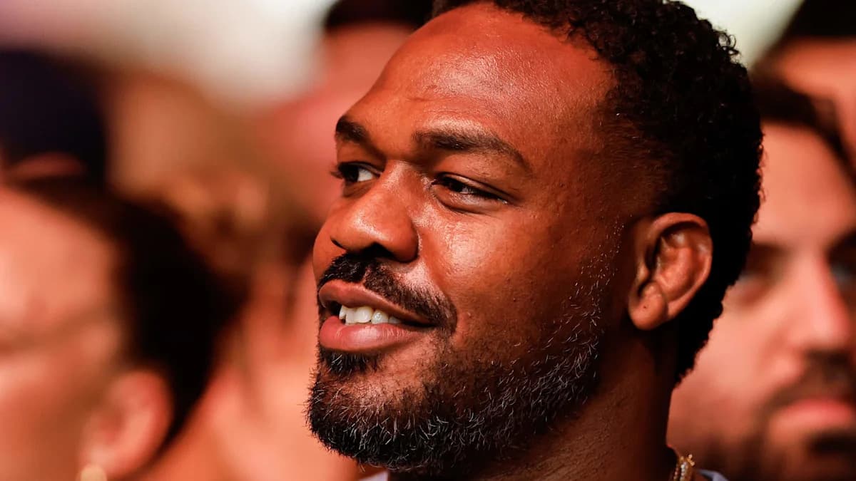 Jon Jones ofrece su pronóstico para Ciryl Gane vs. Josh Hokit en UFC 334