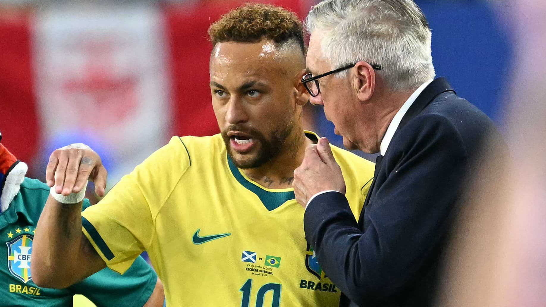 Carlo Ancelotti defiende convocatoria de Neymar en el Mundial mientras el astro brasileño anuncia su retiro