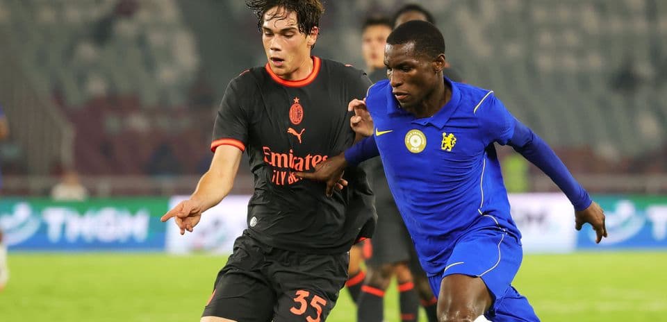 Aston Villa cierra el fichaje de Nicolas Jackson por 65 millones de libras