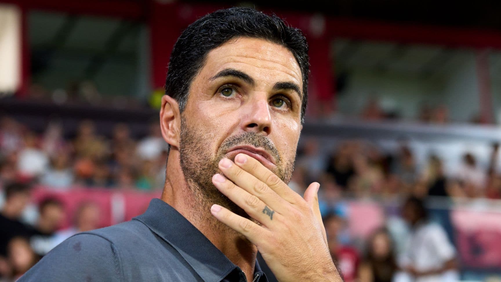 Arsenal busca fichaje de última hora por £50 millones para reforzar ataque con joven estrella del Lyon
