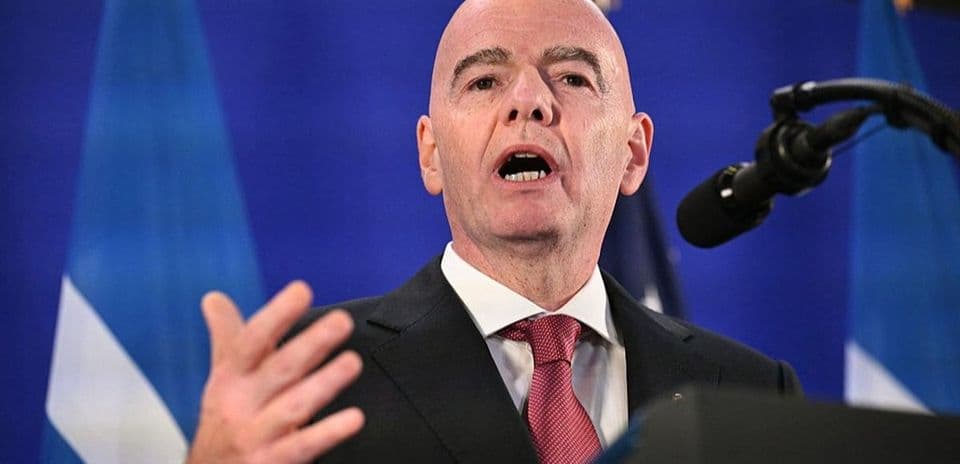 Primera nación retira apoyo a Gianni Infantino y pone en duda su futuro en FIFA