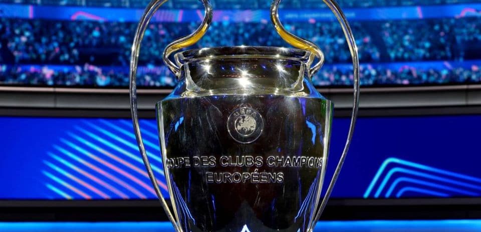 Predicciones del Superordenador para los Próximos 20 Campeones de la Champions League (2027-2046)