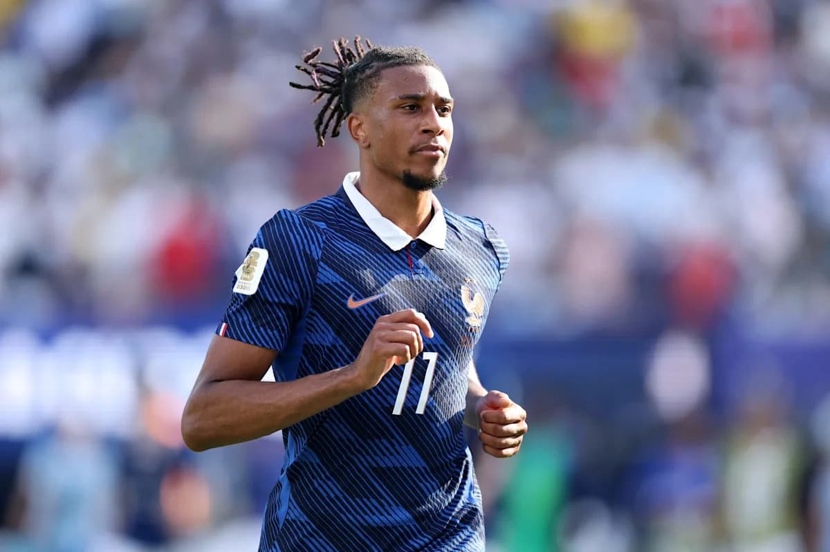 Michael Olise, objetivo clave del Real Madrid, considera un nuevo reto y hablará con Bayern tras el Mundial