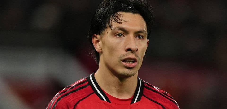 Lisandro Martínez Publica Declaración Tras Controversia en Manchester United
