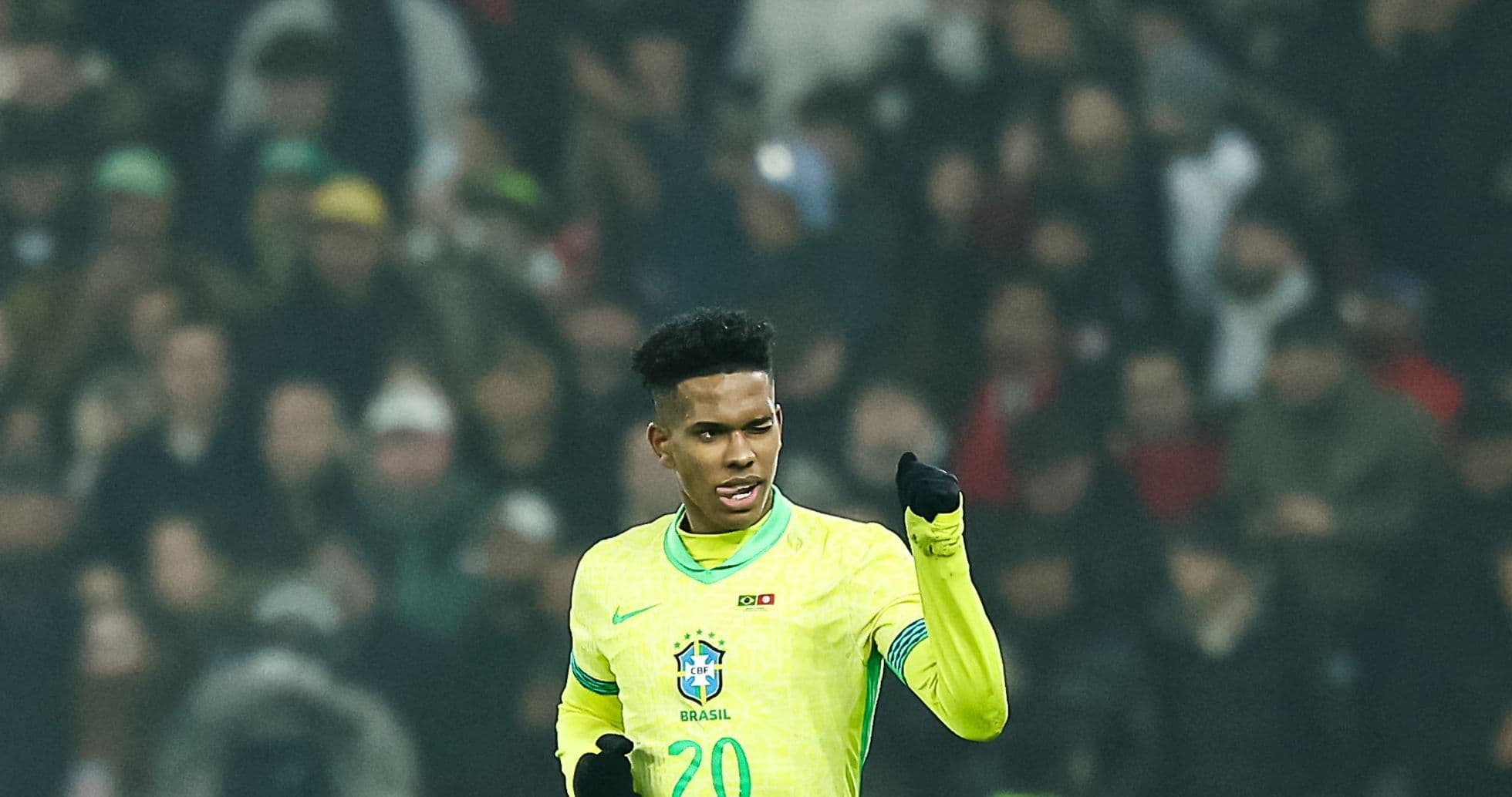 Estevao regresa a Brasil tras superar grave lesión y habla sobre la agonía de perder el Mundial