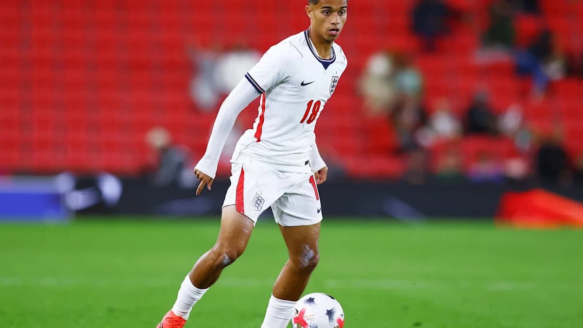 Liverpool muestra interés en Josh King, joven estrella valorada en £51 millones