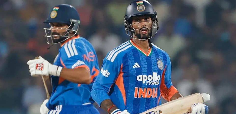 Shai Hope lidera la victoria de West Indies sobre India por 24 carreras en el 4º T20I en Hyderabad
