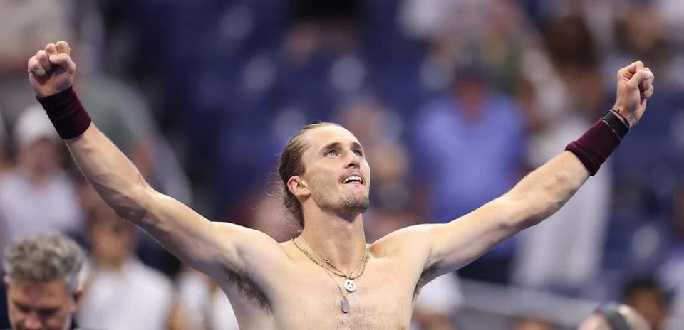 Se termina la espera de 35 años: Alexander Zverev será número uno mundial tras la derrota de Carlos Alcaraz en Shanghai