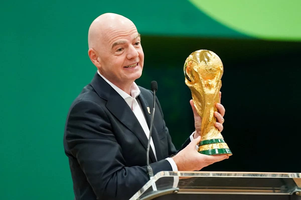 Presidente de FIFA considera ampliar la Copa del Mundo a 64 equipos