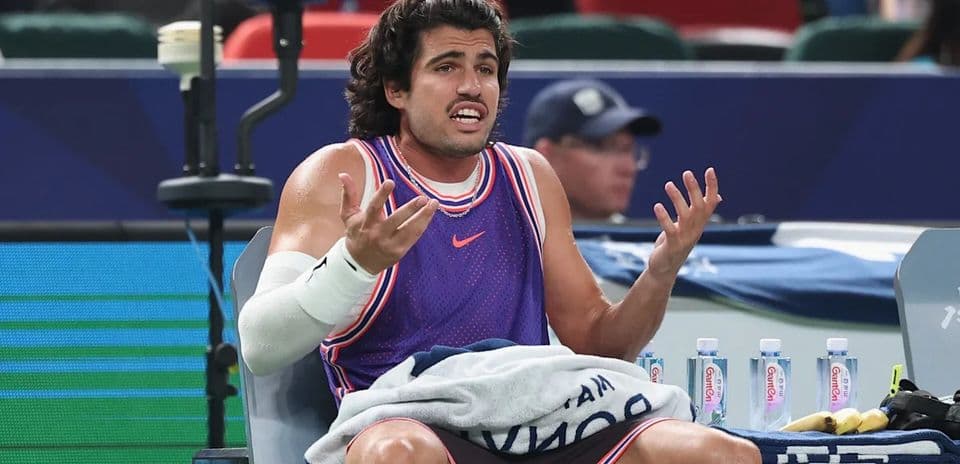 Zizou Bergs elimina a Carlos Alcaraz en el Masters de Shanghái y se suma a la lista de derrotas del español esta temporada
