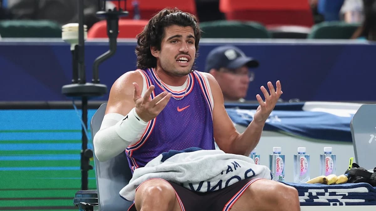 Zizou Bergs elimina a Carlos Alcaraz en el Masters de Shanghái y se suma a la lista de derrotas del español esta temporada